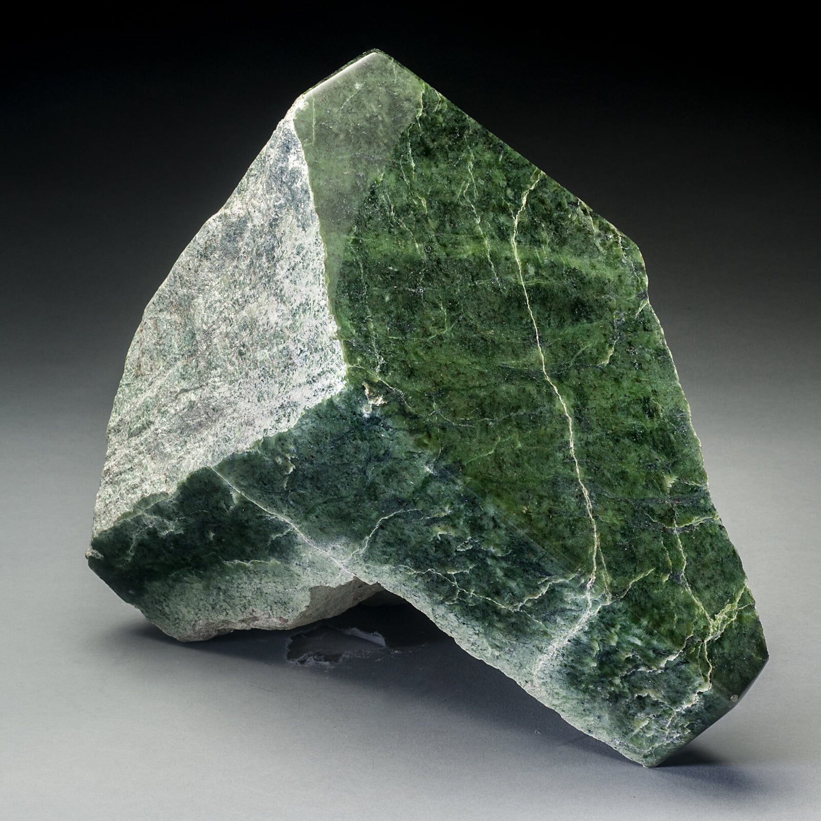 #J1 Dragon’s Claw Sculpture of Rare Wyoming Jade