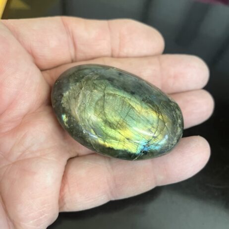 Labradorite Palmstone Showing Wonderful Yellow to Gold Colors 2.3 oz or 65 g - LAB2
