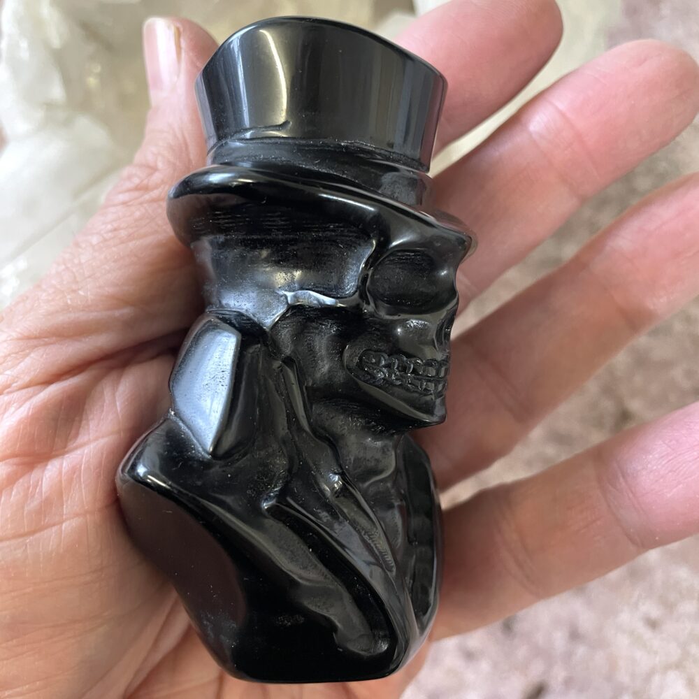 Skull in Top Hat carved from Black Obsidian! 3.25 x 2.5 x 1.5 inches 8.2 oz or 233 grams - SK1